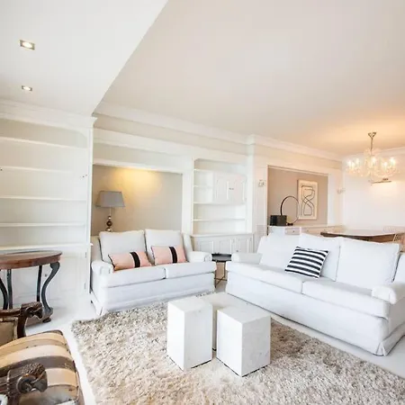 Bella Vista Luxury Apartment. Bay Views. Parking Apartment San Sebastian